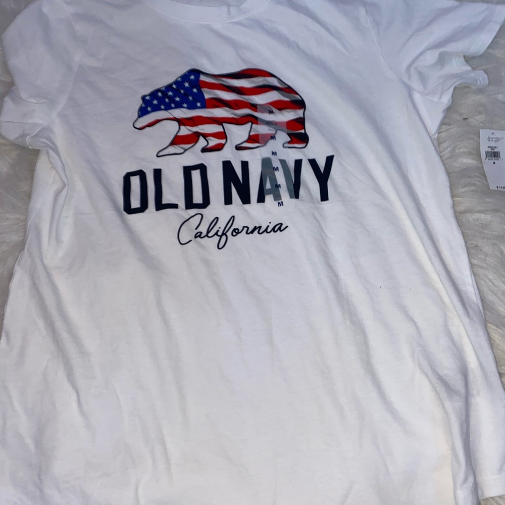 white tee shirt